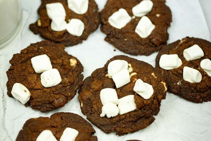 chocolate marshmallow cookies, Don t you just want to eat this picture of these divine cookies