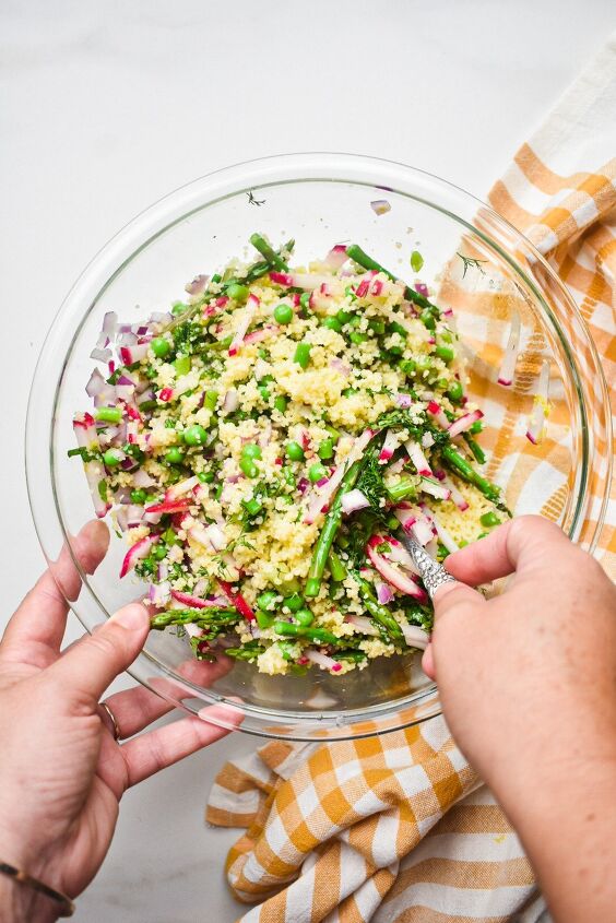 spring tabbouleh salad, Mix