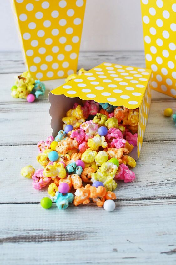 rainbow popcorn snack or party mix, Rainbow unicorn popcorn in yellow popcorn boxes