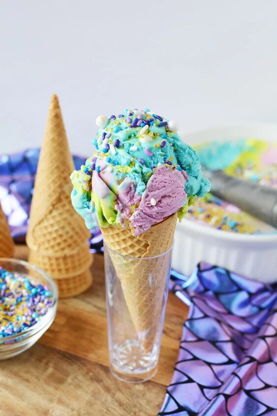 homemade mermaid ice cream recipe, Cone of mermaid ice cream