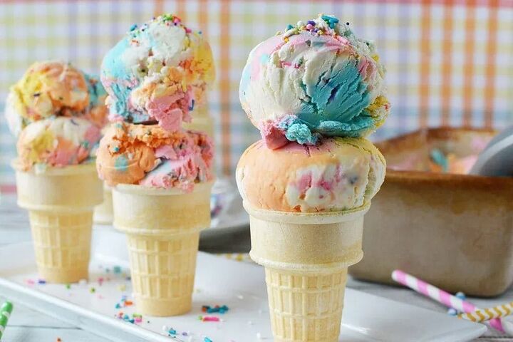 rainbow no churn unicorn ice cream recipe, Three ice cream cones with scoops of unicorn ice cream