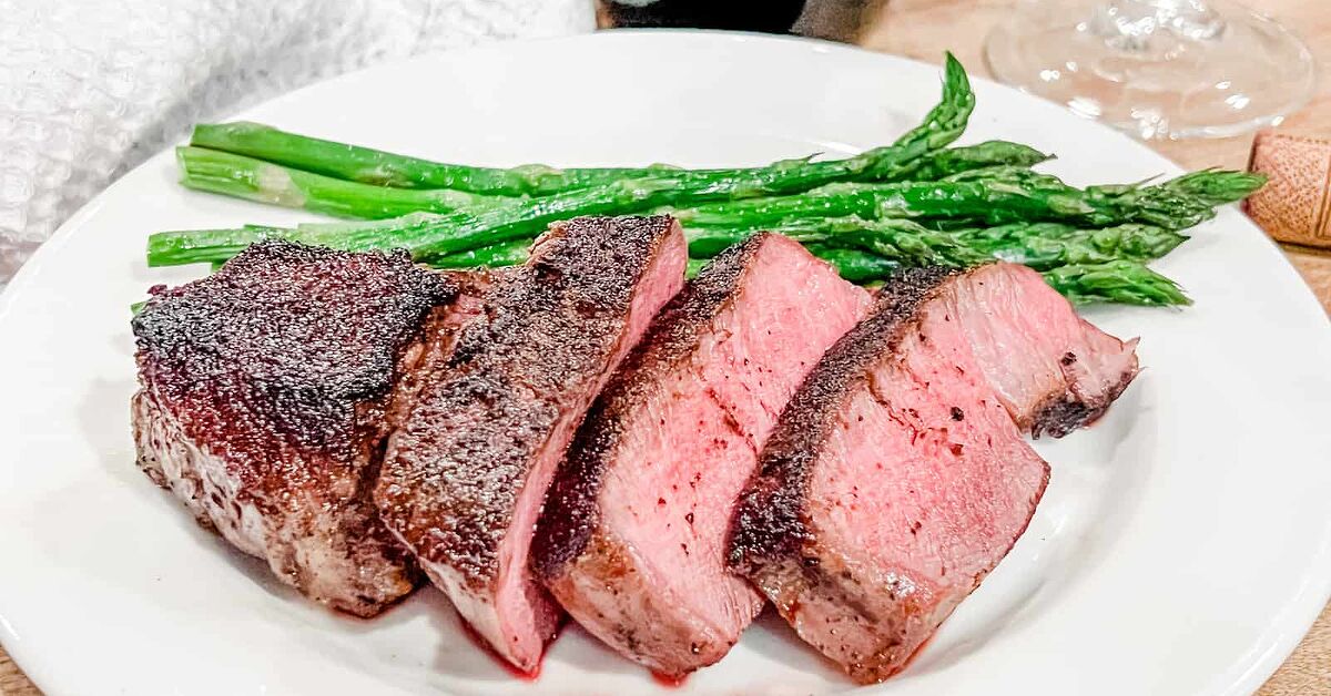 Matros Filet Delicious Filet Mignon Recipe & Wine Pairings | Foodtalk