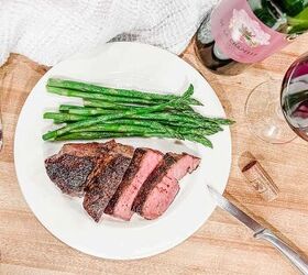 the best wine with filet mignon steak pairing guide, Filet mignon and asparagus with a bottle and glass of red wine