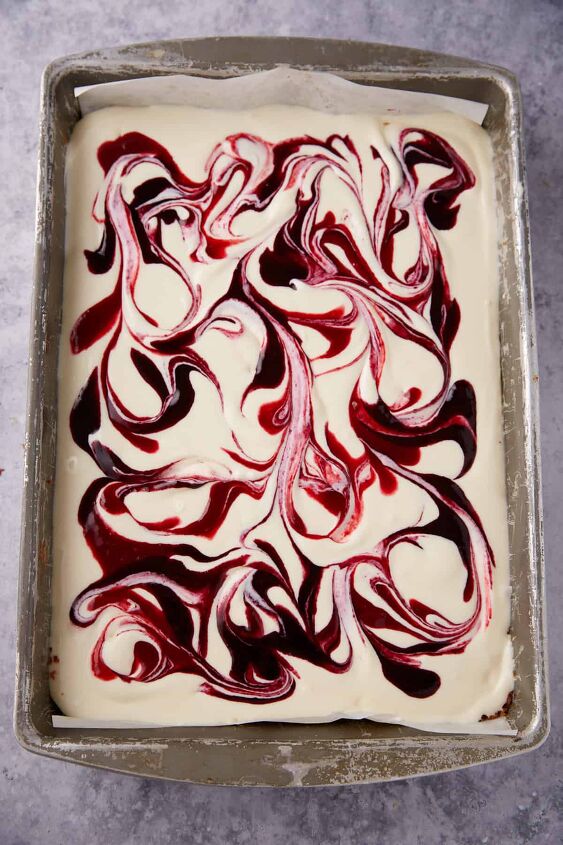 blueberry cream cheese squares, Gently swirl the jam