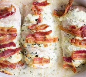 Low-Carb Spinach and Bacon Hasselback Chicken
