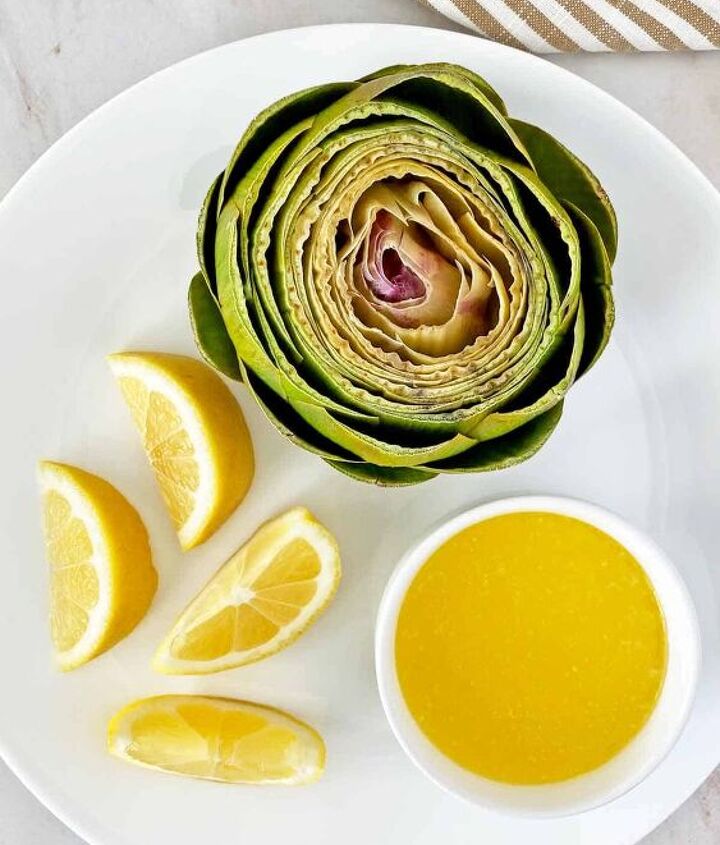 Choose and prep artichokes before microwaving