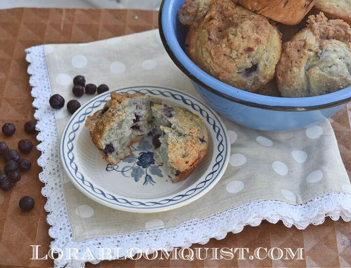 very best blueberry muffins, Blueberry muffins in blue bowl