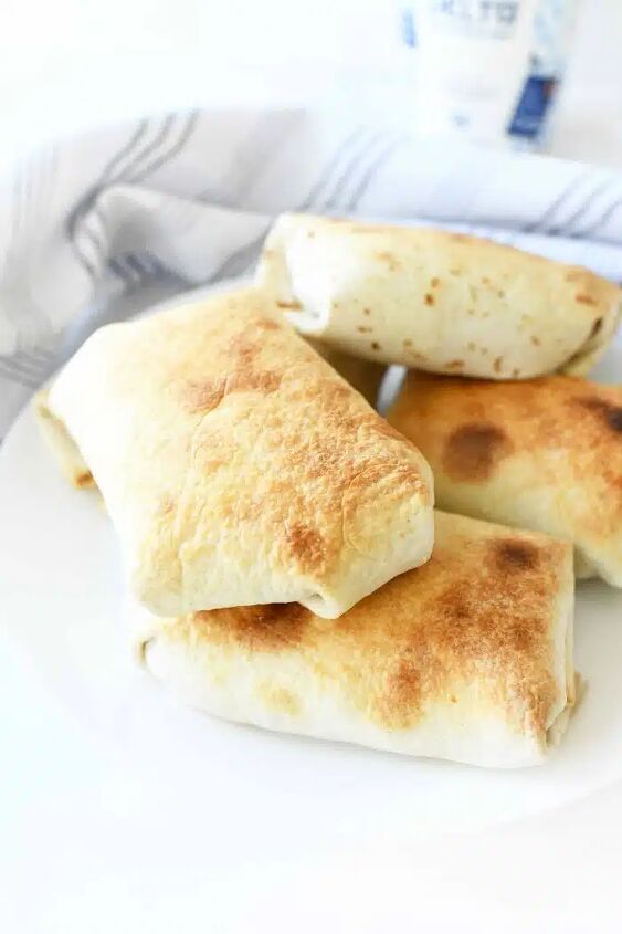 how to make beef chimichanga quick and easy, Baked chimichangas with a golden brown appearance