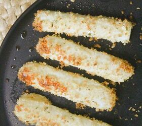 If you like enjoying ooey-gooey mozzarella sticks then you NEED this recipe!