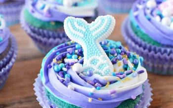 Swirly Blue and Purple Mermaid Cupcakes