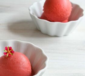 https://cdn-fastly.foodtalkdaily.com/media/2023/06/12/6918082/the-best-ninja-creami-strawberry-sorbet-pear-sweetened-with-a-hint-of.jpg?size=720x845&nocrop=1