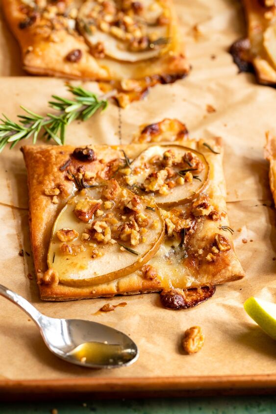 gluten free pear and walnut tart, Don t be surprised if these tarts don t last long as they re addicting