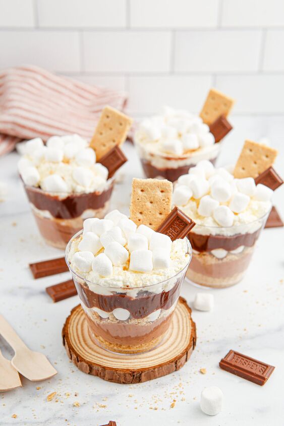 unforgettable s mores pudding cups recipe, Smores pudding trifles in individual serving cups