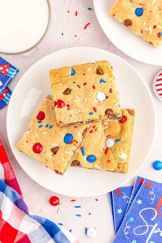 easy fourth of july cookies with m ms, Enjoy a cookie
