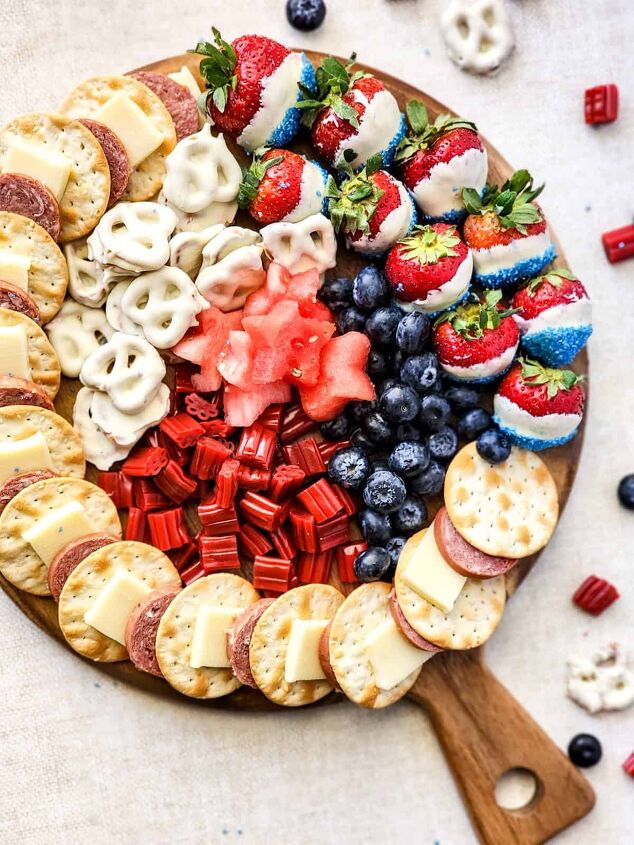 fourth of july charcuterie board, Fourth of July Charcuterie Board