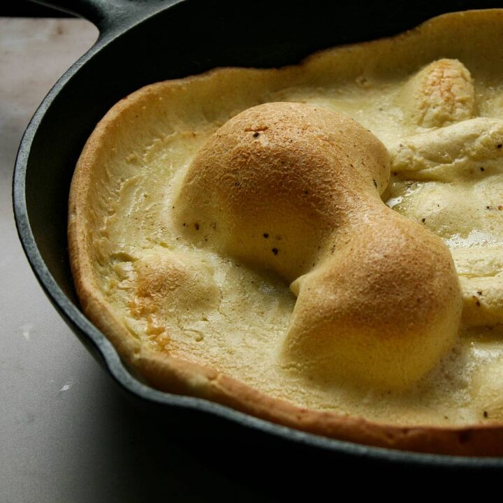 cheddar and chive savory dutch baby, Dutch baby cooked without toppings