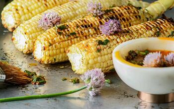 Grilled Corn With Herbed Chili Butter