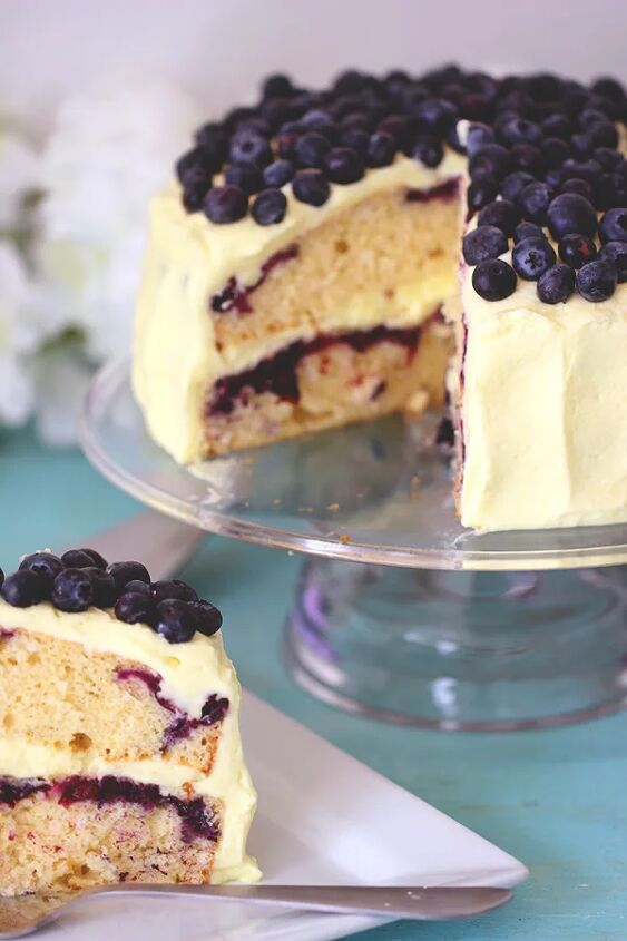 easy blueberry cake with whipped lemon frosting, Easy Blueberry Cake with Lemon Whipped Cream Frosting