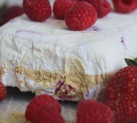 fresh strawberry cake recipe, A strawberry raspberry mousse loaf