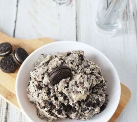 cookies and cream edible cookie dough recipe, Oreo cookie dough dip in a bowl next to mini oreos and spoons