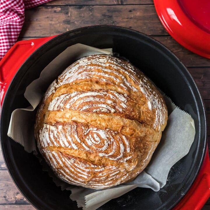 how to make dutch oven sourdough bread, Sourdough bread baked in a Dutch Oven