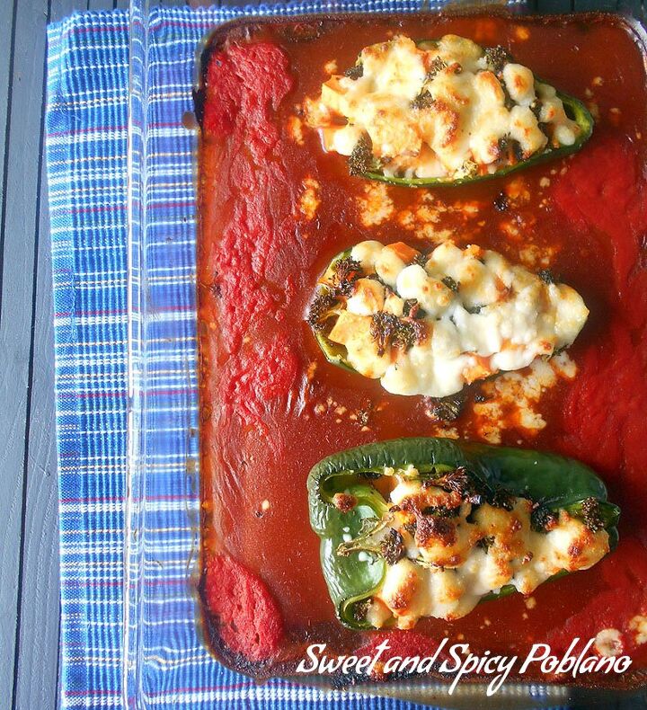 stuffed poblanos casserole, Sweet and Spicy Stuffed Poblanos with Cacique Cheese