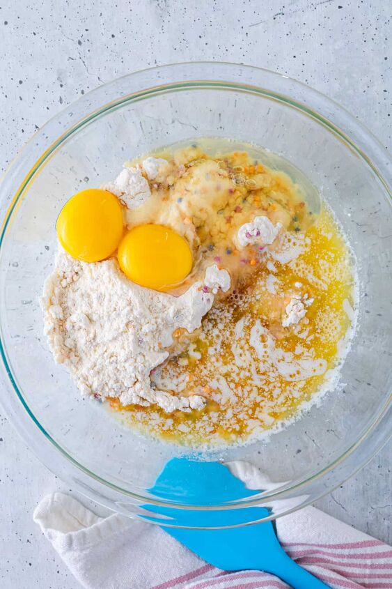 easy funfetti cake mix cookies, Mix the ingredients in a large bowl