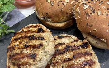 Feta + Dill Turkey Burgers