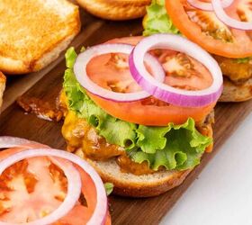 easy to make cast iron skillet burgers, Lettuce tomatoes and onion