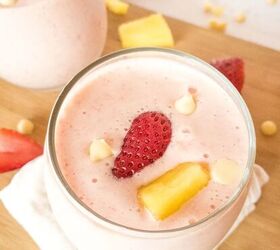 Bahama Mama Tropical Smoothie Recipe | Foodtalk