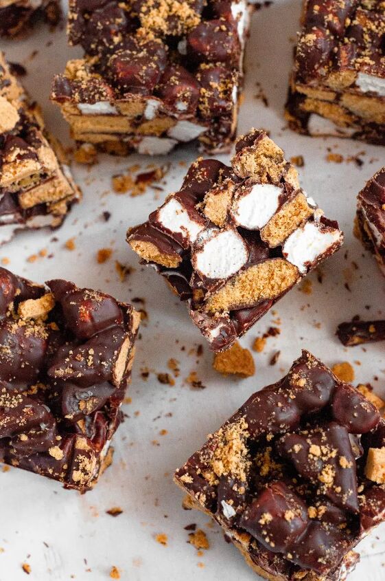 no bake s mores bars gluten free vegan, No bake s mores bars covered in rich dark chocolate with bright white mini marshmallows and golden graham cracker pieces