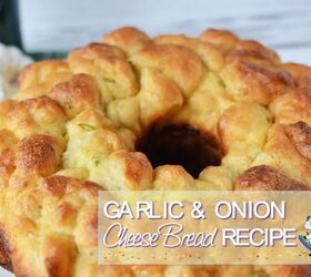 pull apart cheese bread recipe, Cheese bread on a plate