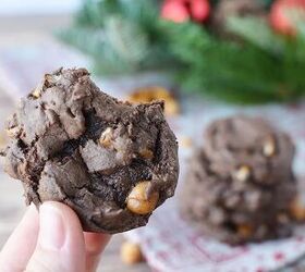 Delicious Chocolate Caramel Pretzel Cookies Recipe
