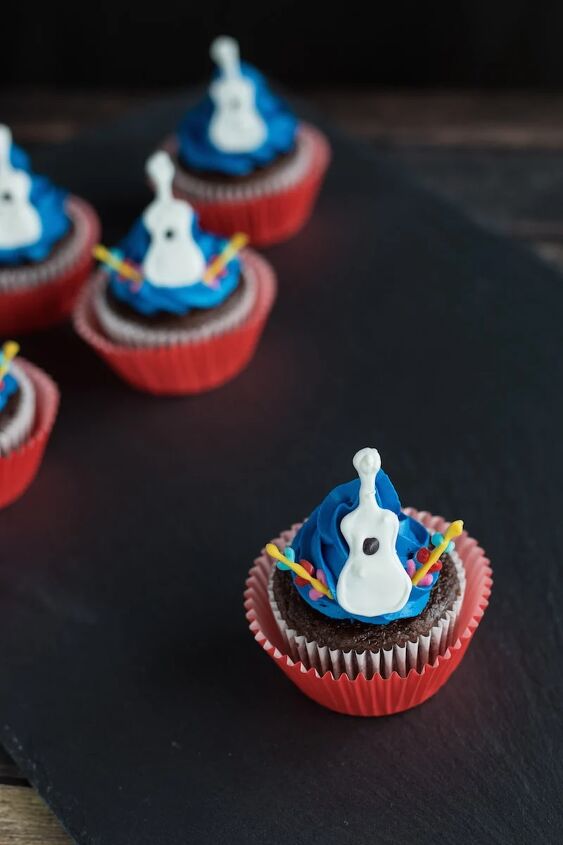 adorable disney pixar coco inspired guitar cupcakes recipe with printa, Coco cupcakes with guitars