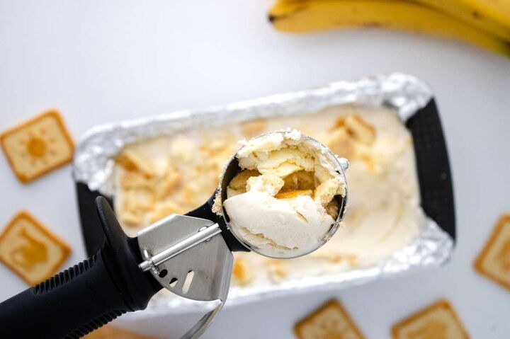 easy no churn vanilla bean ice cream recipe, No Churn Cheesecake Banana Pudding Ice Cream