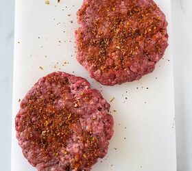 red robin inspired mushroom swiss burger recipe, Two hamburger patties with seasoning
