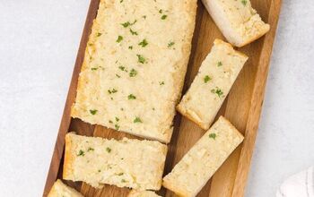How to Make Frozen Garlic Bread