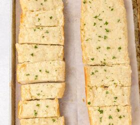 how to make frozen garlic bread