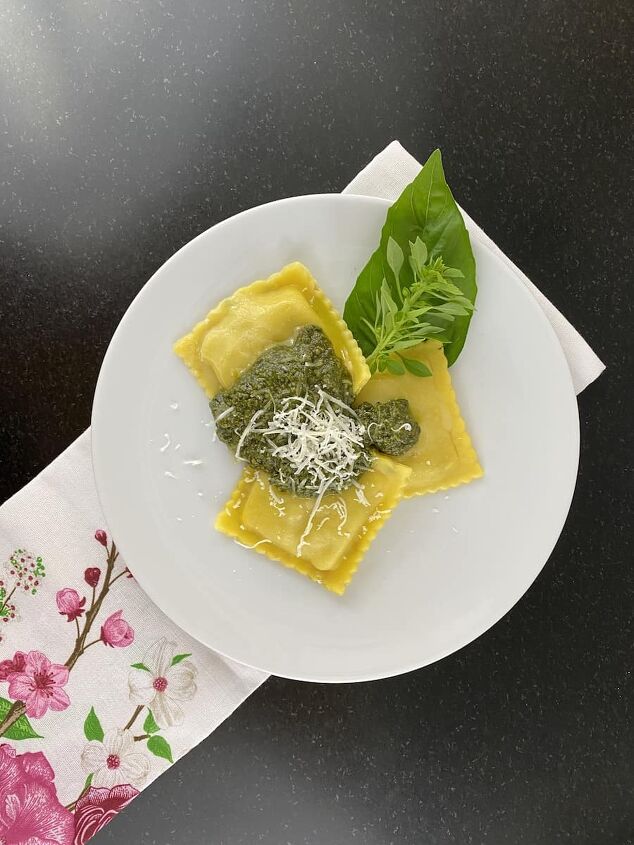 5 easy ways to use fresh basil from your garden, Ravioli with Pesto Sauce