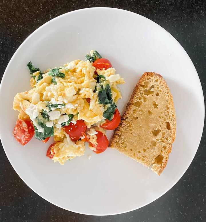5 easy ways to use fresh basil from your garden, scrambled eggs with tomatoes spinach and feta cheese with a slice of sour dough toast are part of my monthly meal planning guide