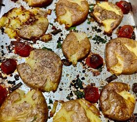 The Crispiest Air Fryer Smashed Potatoes