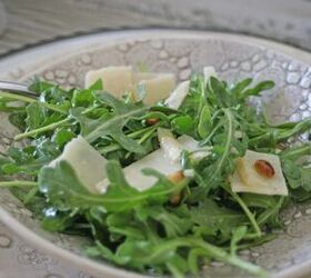 An Easy Arugula Salad Recipe