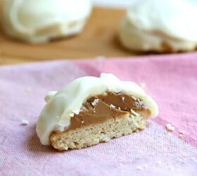 White Chocolate Cookie Butter Pecan Shortbread Cookies