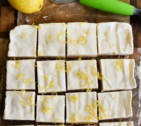Cool off with these crave-worthy, no-bake lemon bars (so refreshing!)