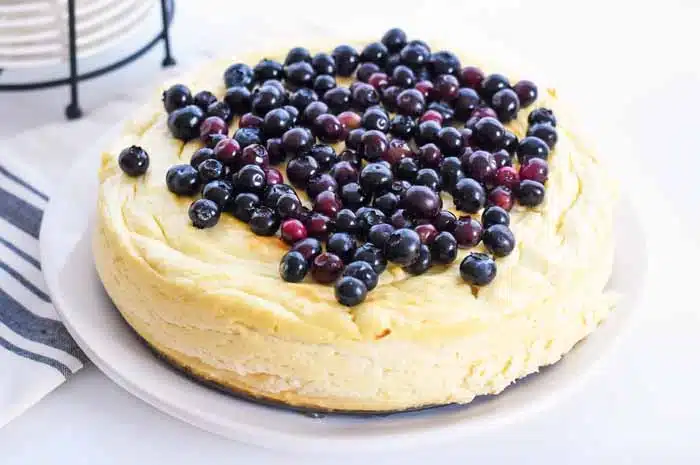 low carb crustless keto cheesecake with blueberries, Blueberry Low Carb Cheesecake Recipe 1