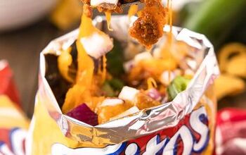 No Plate Needed When You Make Walking Frito Pie