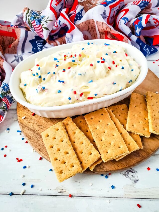 red white and blue cheesecake dip recipe, Cream cheese dessert dip with patriotic sprinkles and graham crackers for dipping