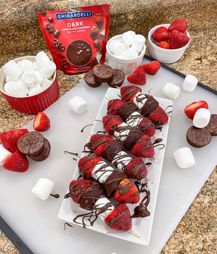 how to make charming and cheerful chocolate strawberry dessert kabobs, dessert kabobs with strawberries marshmallows mini brownie bites and finished with chocolate drizzle
