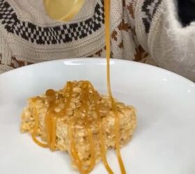 it s so easy how to make quick and luxurious salted caramel rice kris, drizzling salted caramel on rice krispies squares