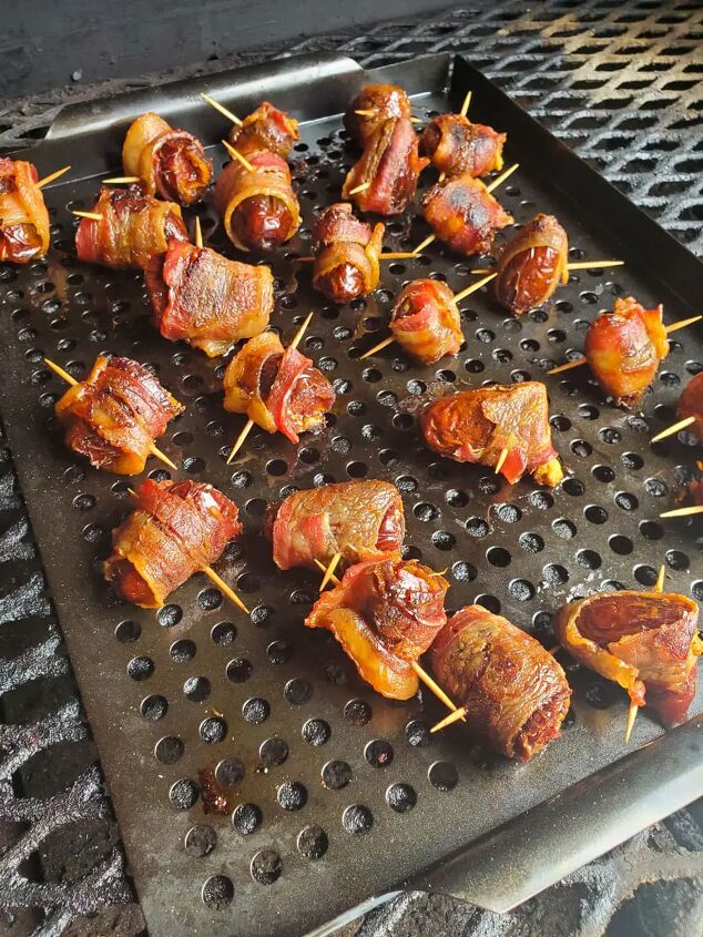 grilled bacon wrapped dates devils on horseback, Grilled bacon wrapped dates stuffed with chorizo and goat cheese